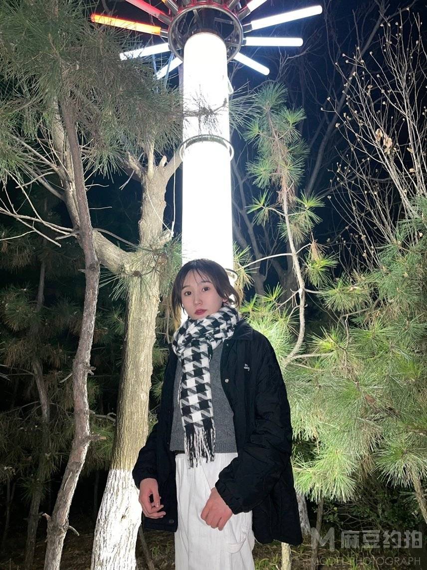 夜景模特