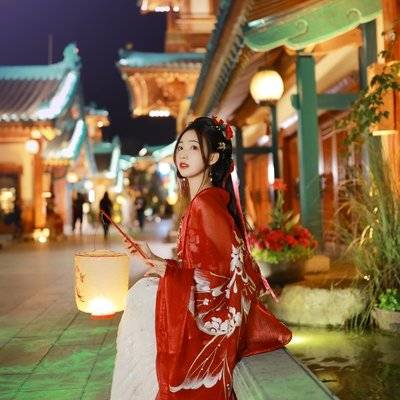 汉服模特