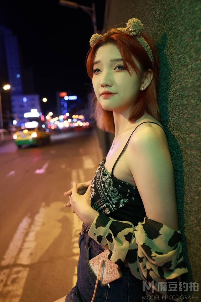 夜景模特