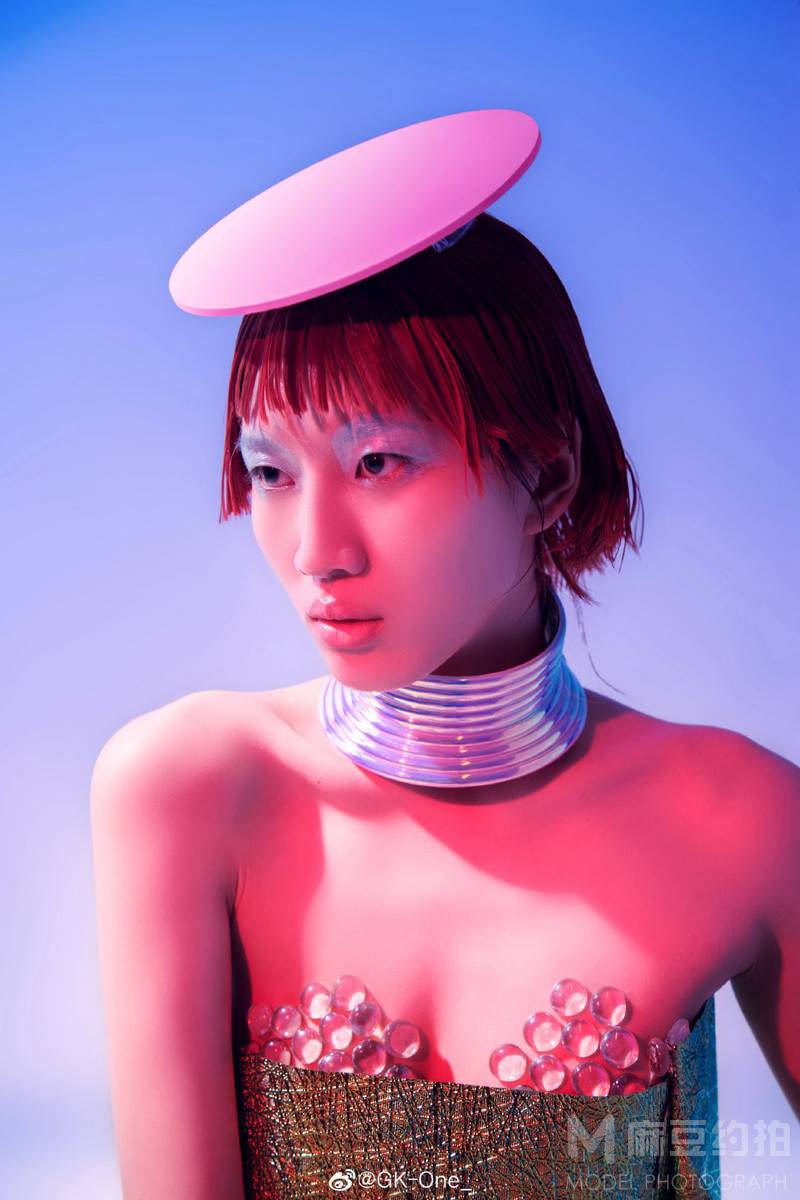 妆容模特