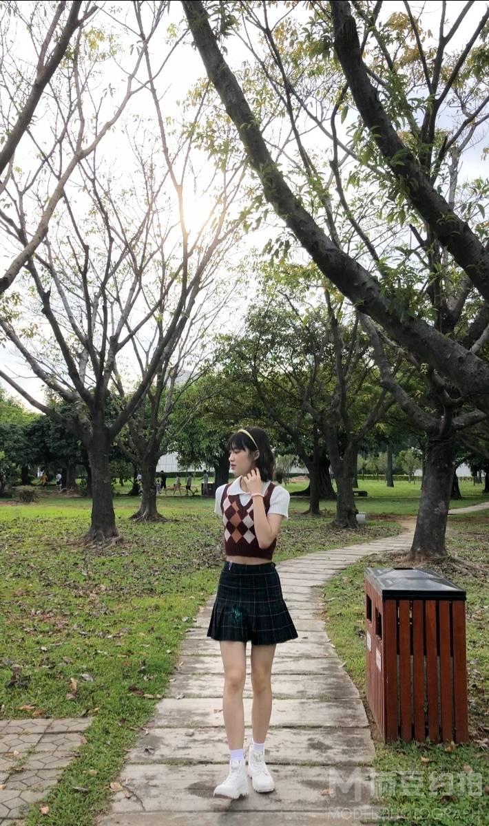 校园模特