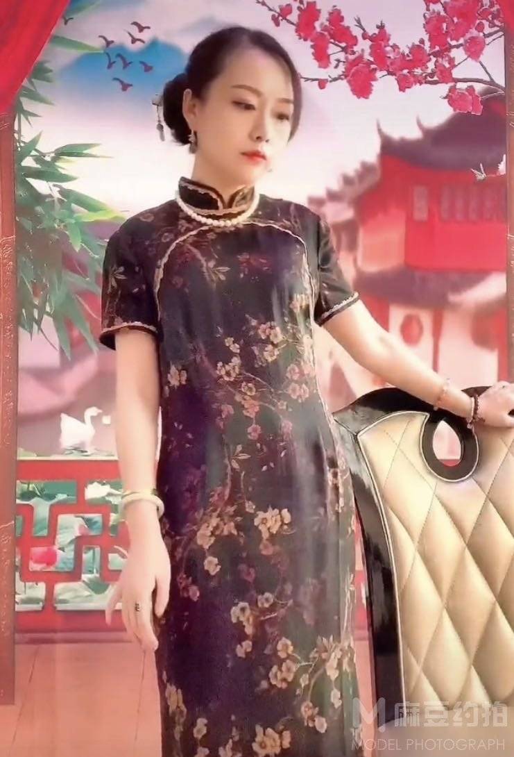 民国模特