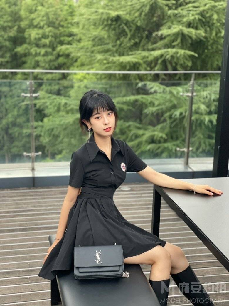 胶片模特
