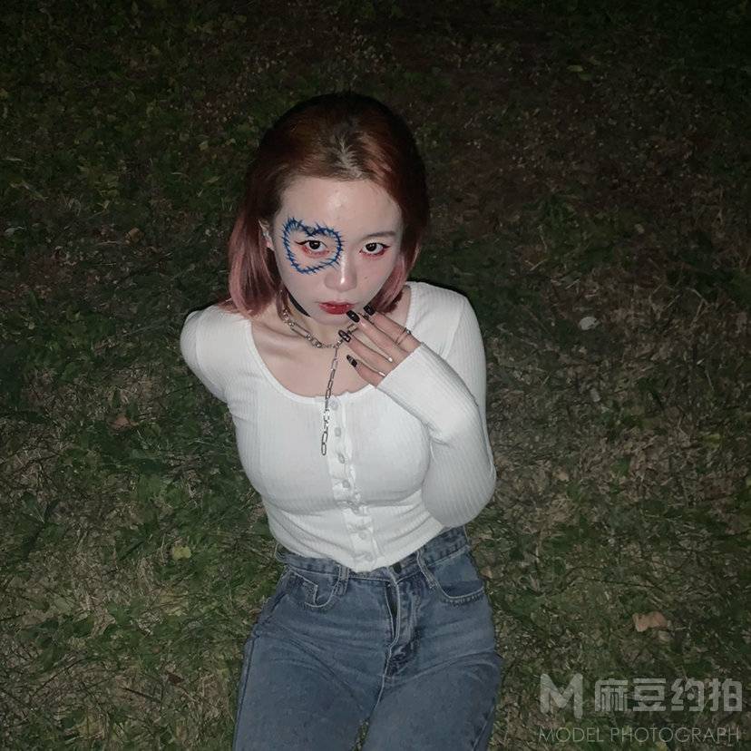 妆容模特
