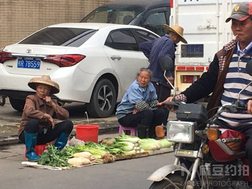 纪实模特