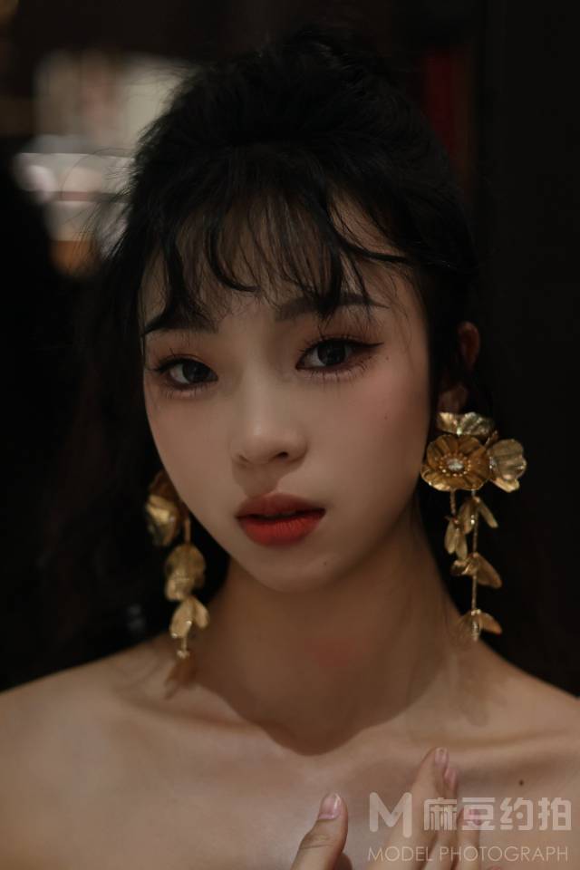 妆容模特