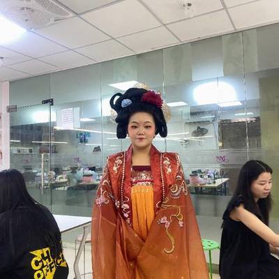 妆容模特