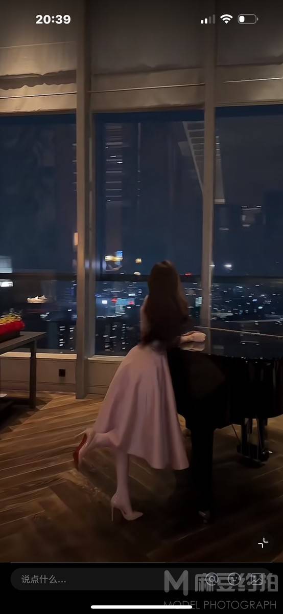 夜景模特