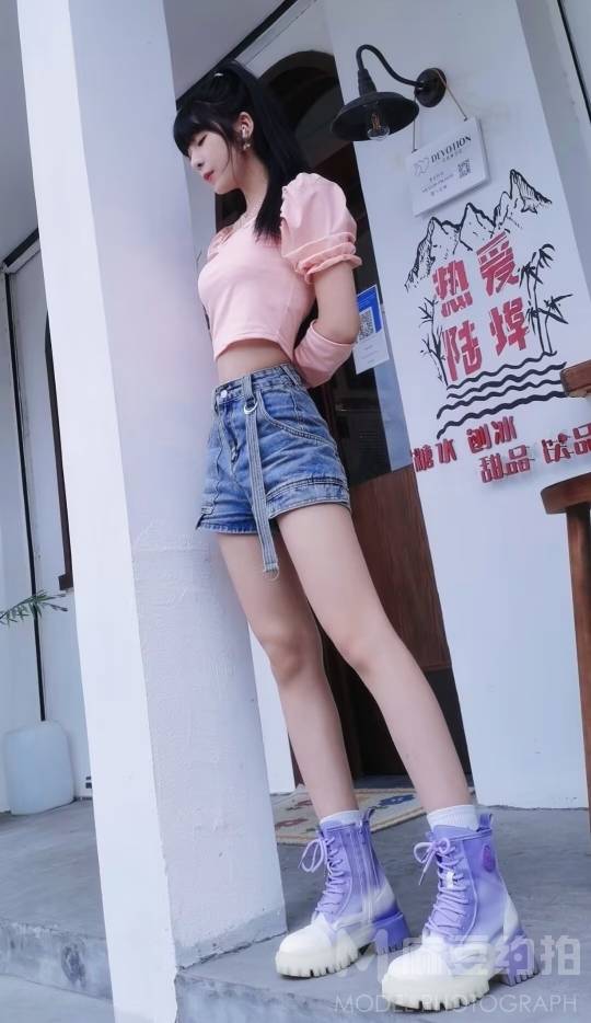 少女模特