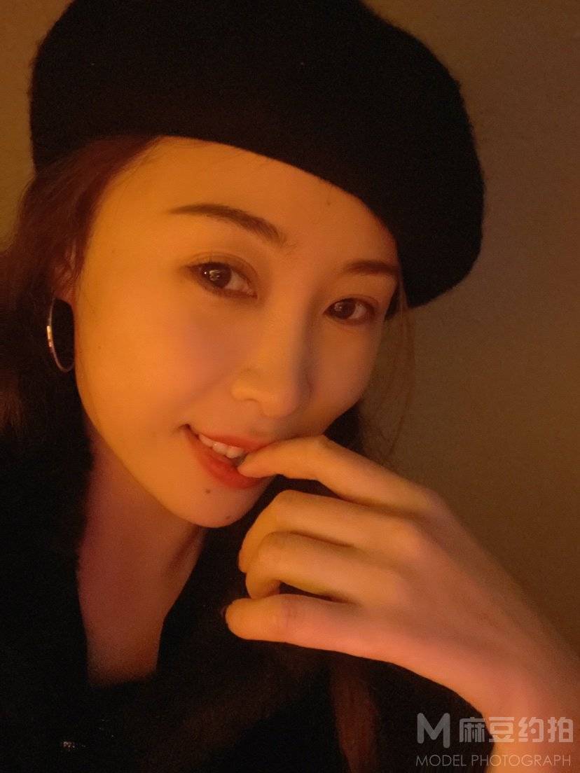胶片模特
