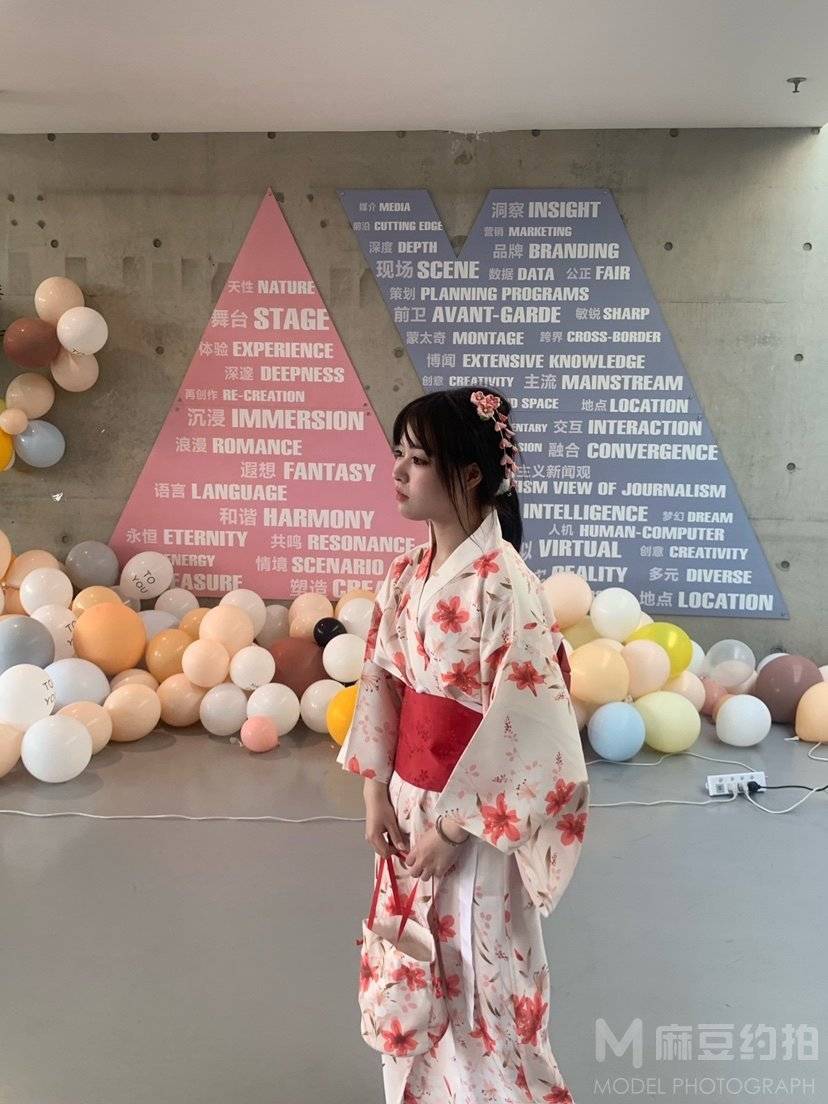 清新模特