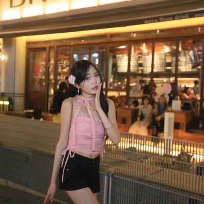 夜景模特