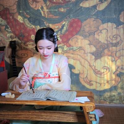 汉服模特