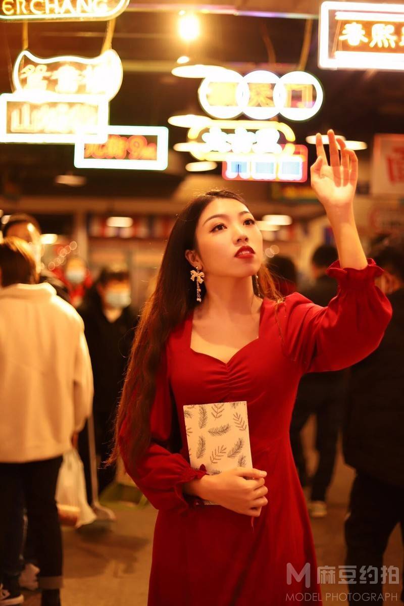 妆容模特