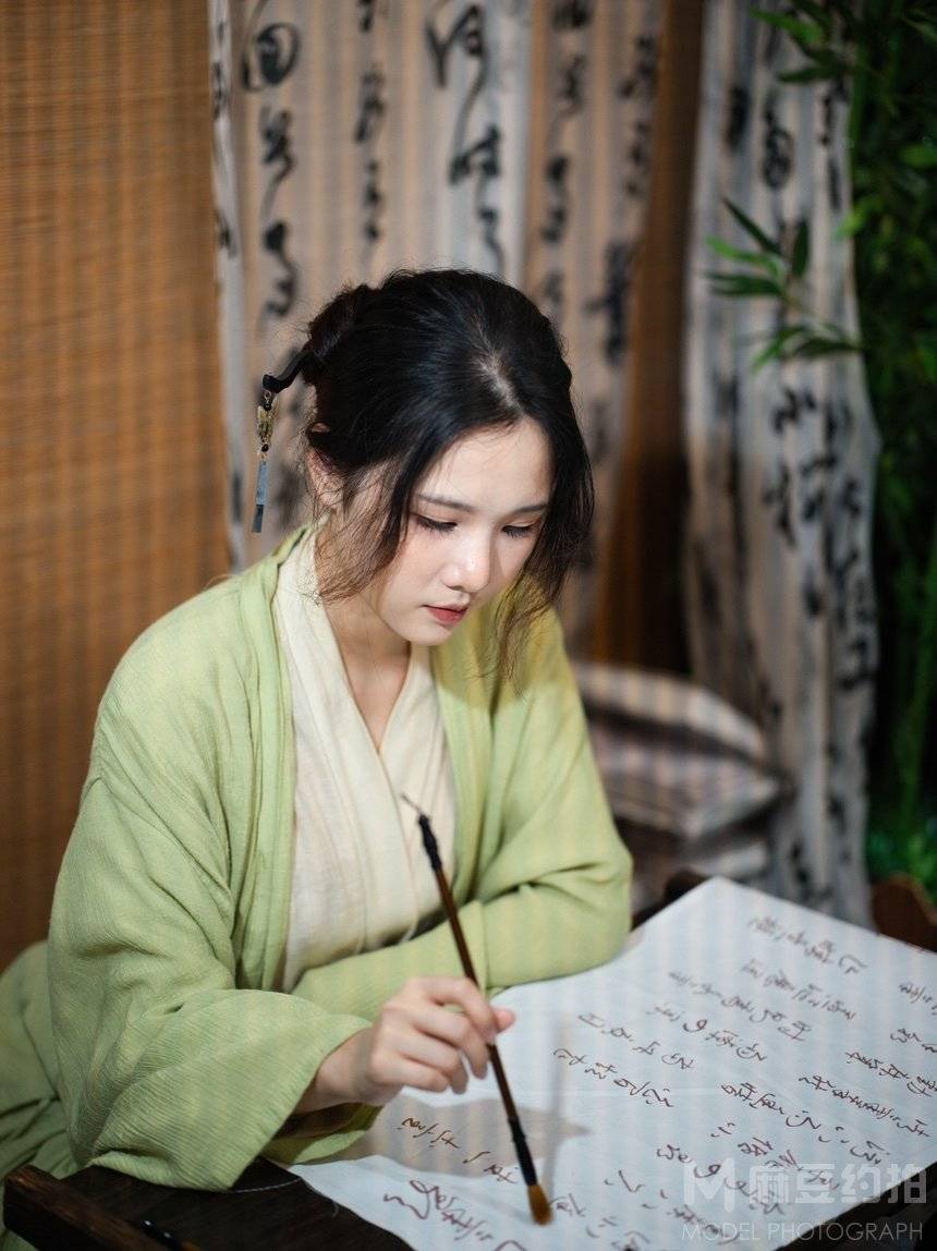 清新模特