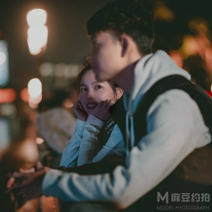 情侣模特