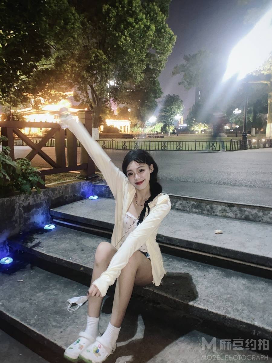 胶片模特