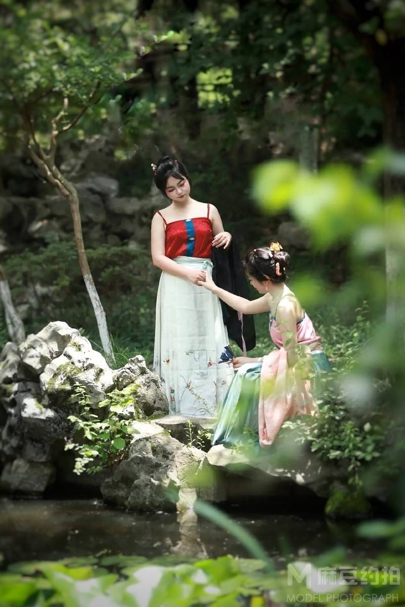 汉服模特