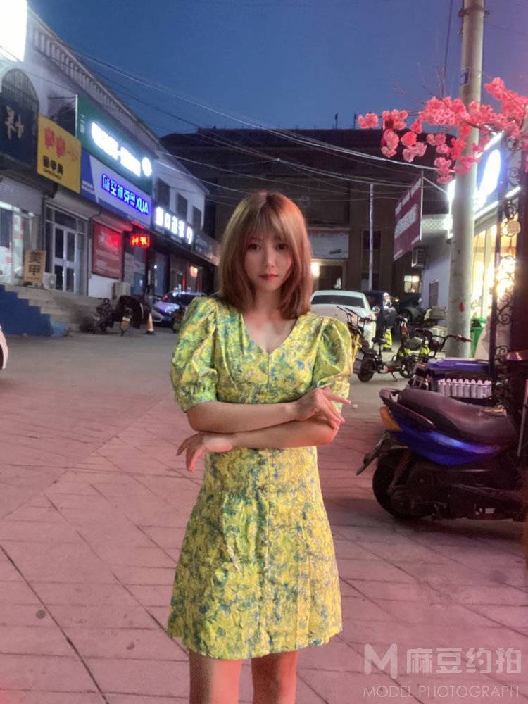 夜景模特