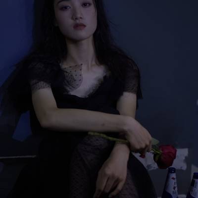 情绪模特
