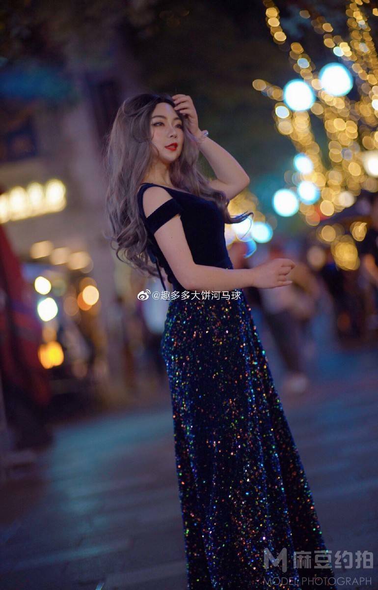 夜景模特