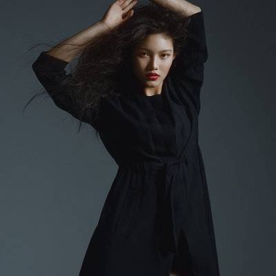 黑白模特