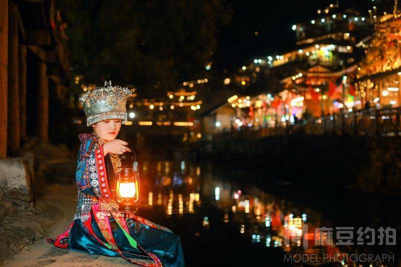 夜景模特