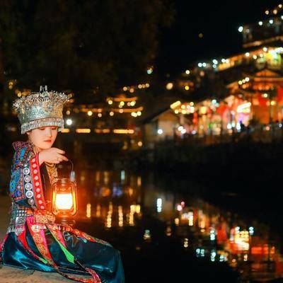 夜景模特