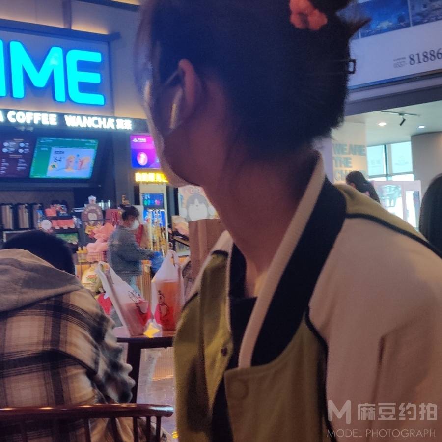 清新模特