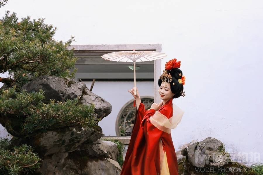 汉服模特