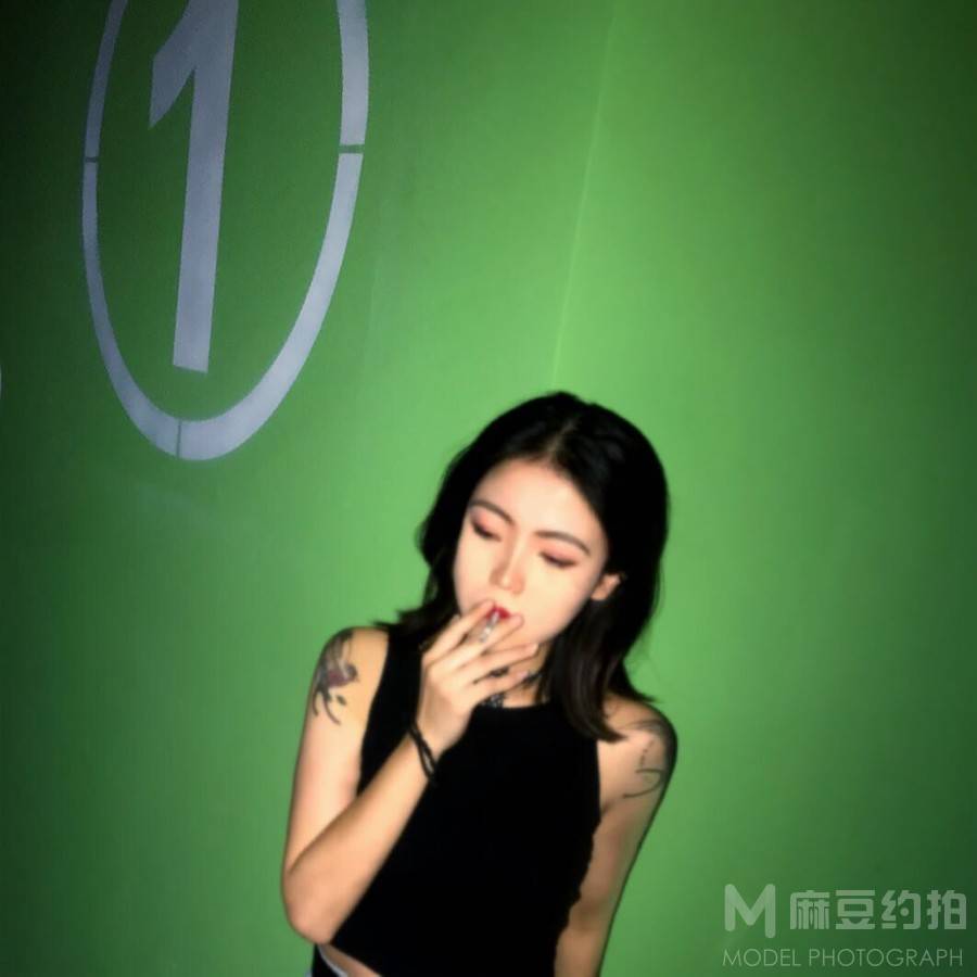 暗黑模特