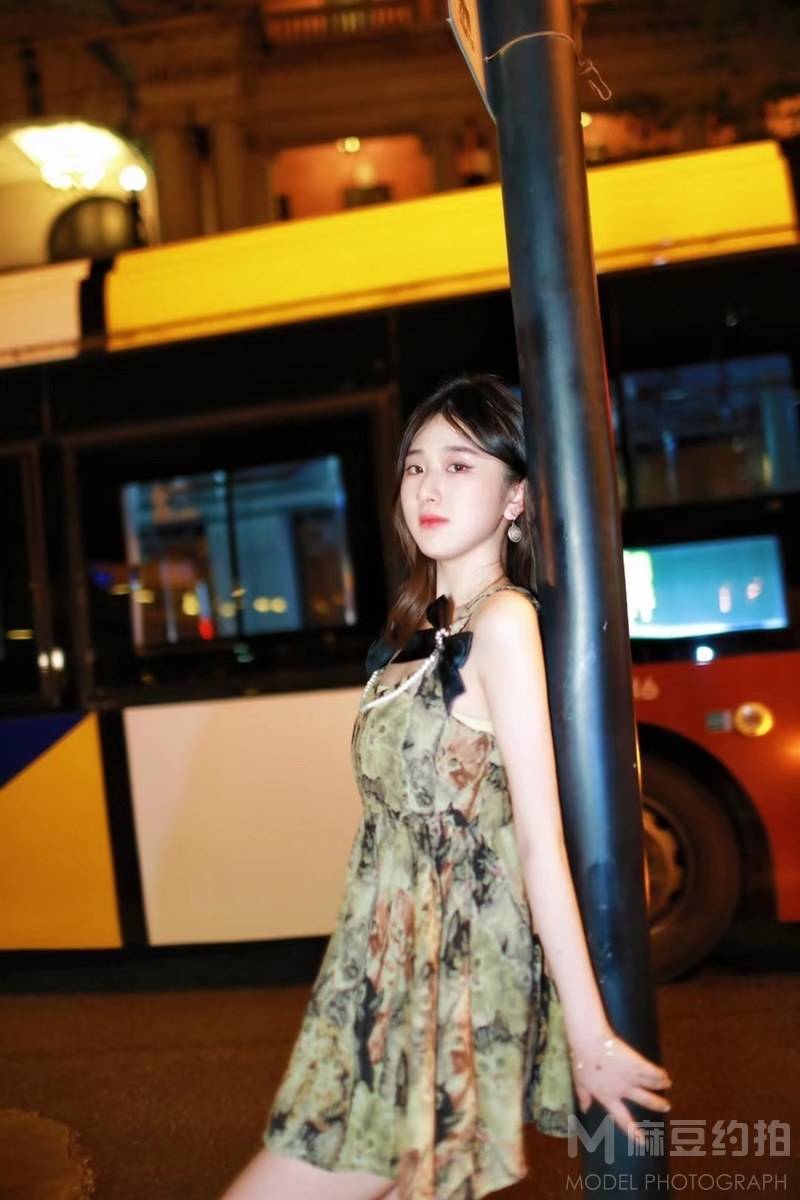 夜景模特