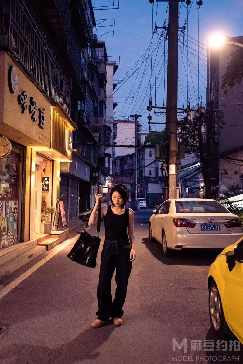 胶片模特