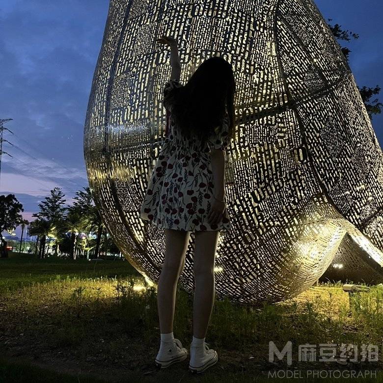 校园模特