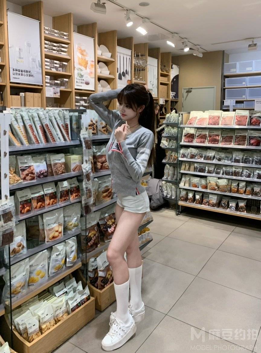 清新模特