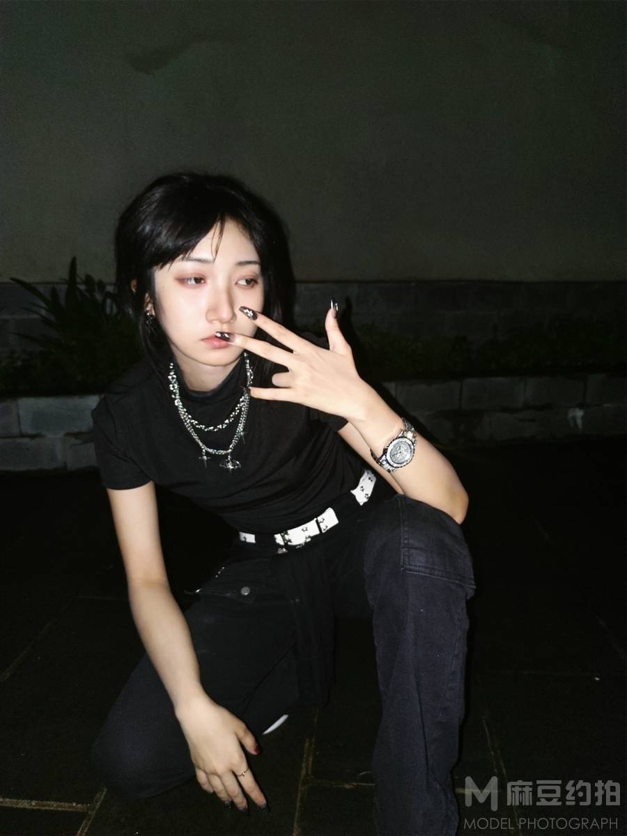 暗黑模特