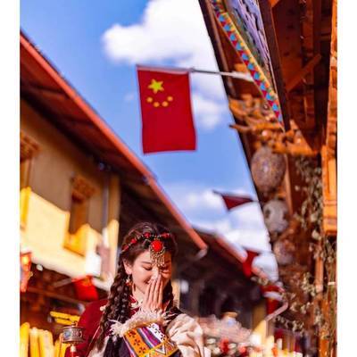 汉服模特