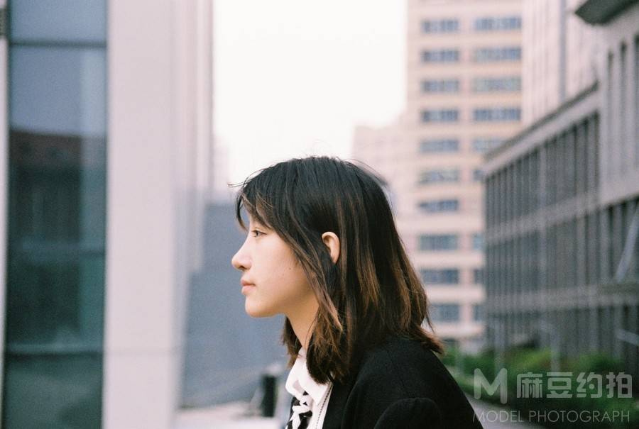 胶片模特