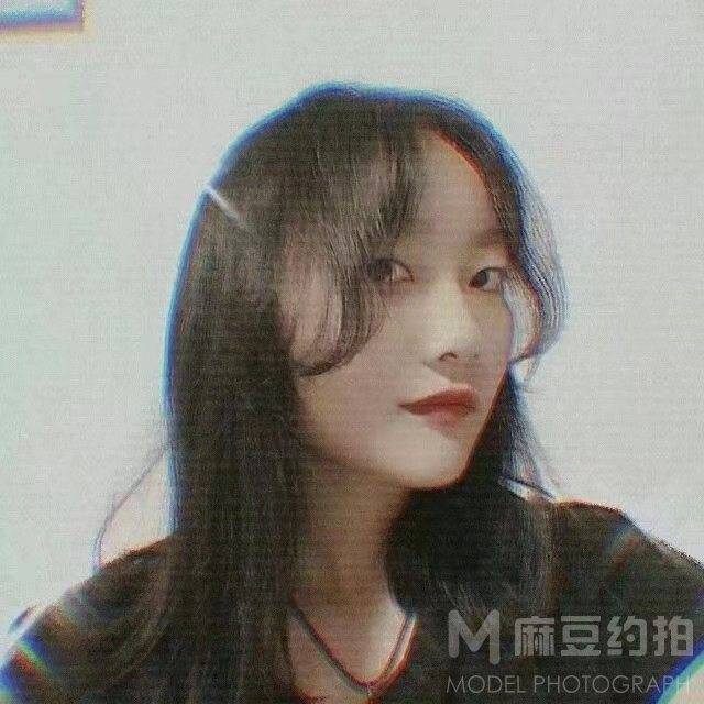 胶片模特