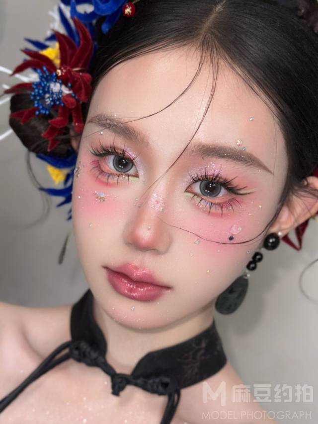妆容模特