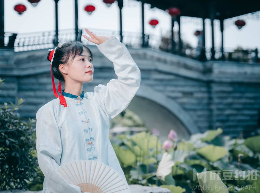 汉服模特