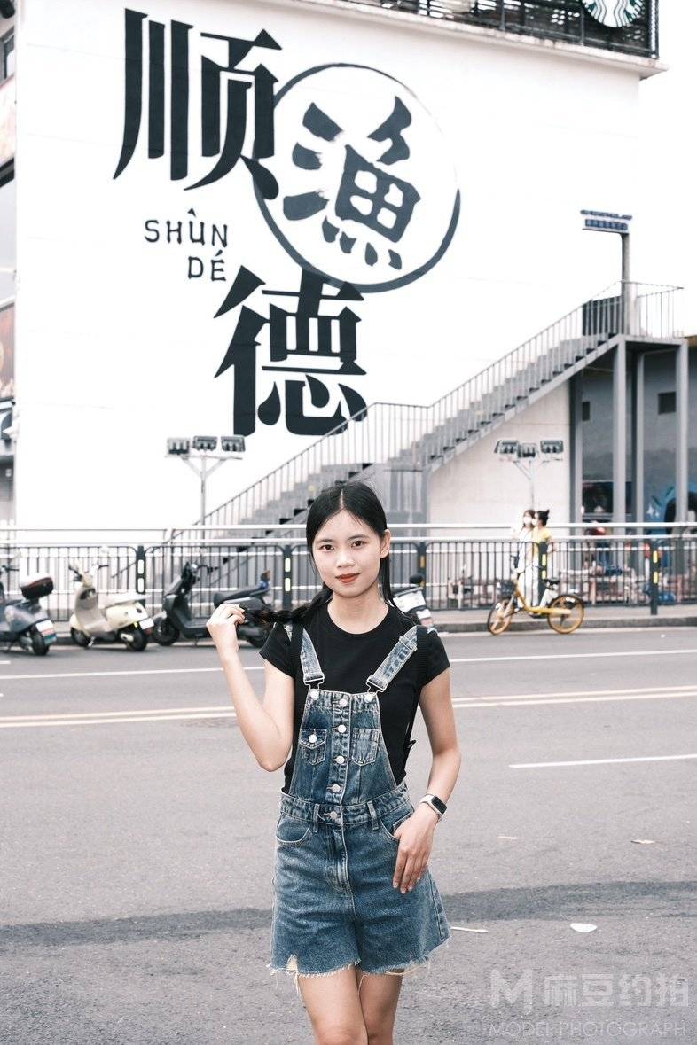 少女模特