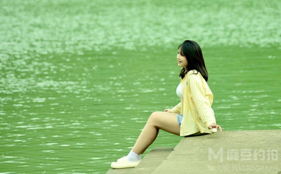 清新模特