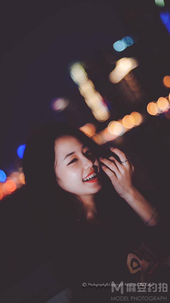 夜景模特