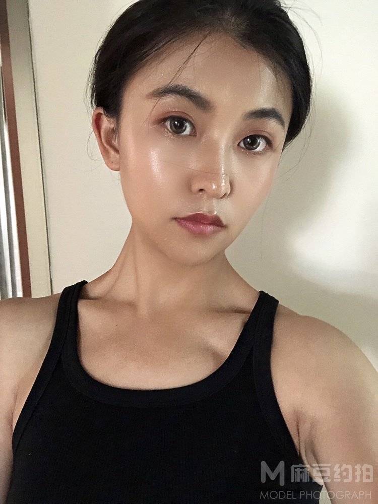 胶片模特