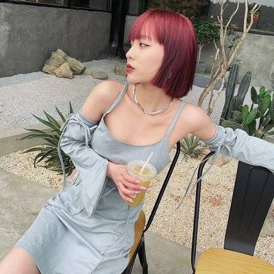 宝丽来模特