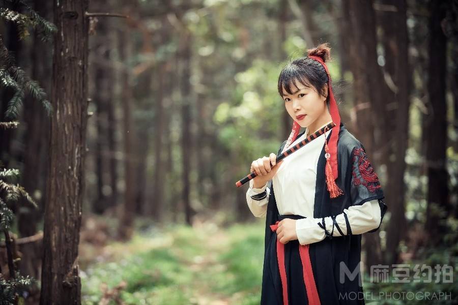 汉服模特