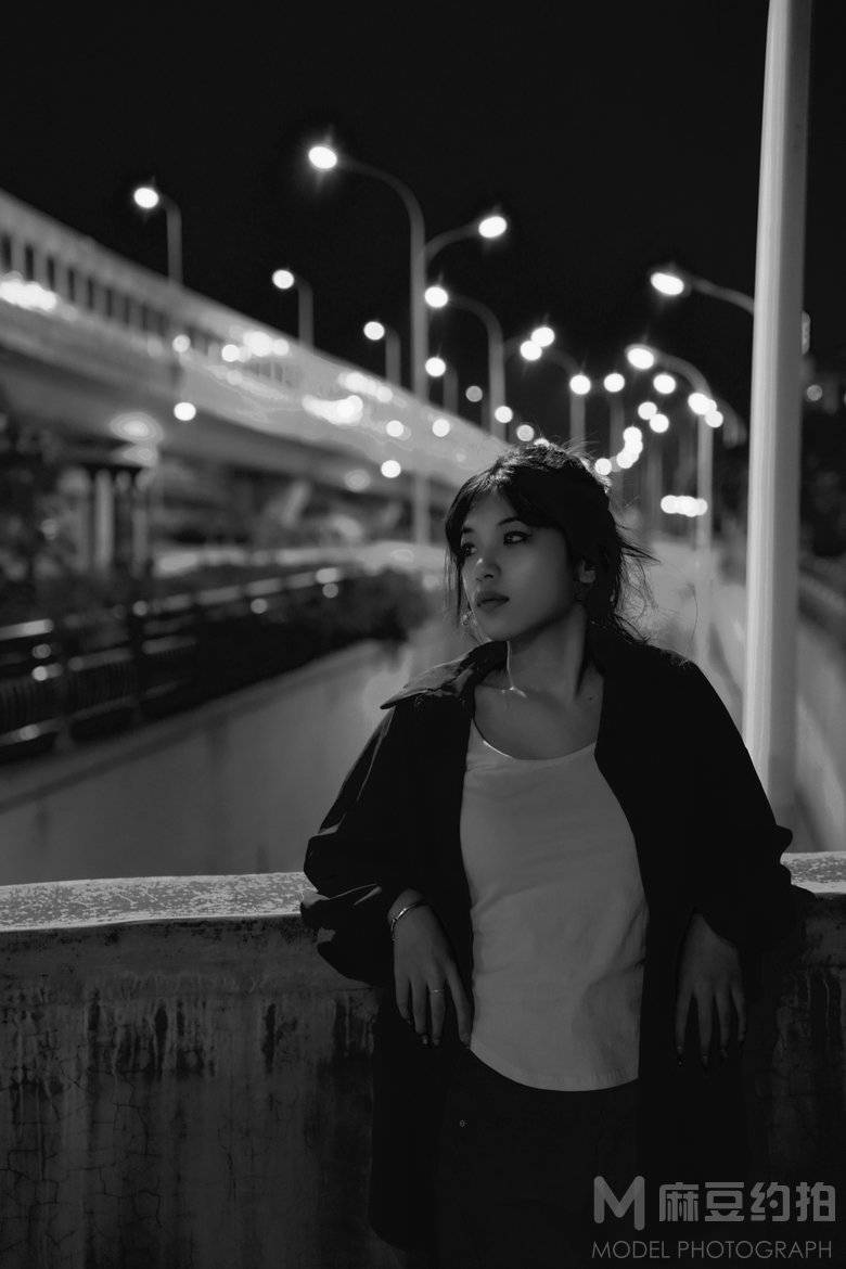 夜景模特