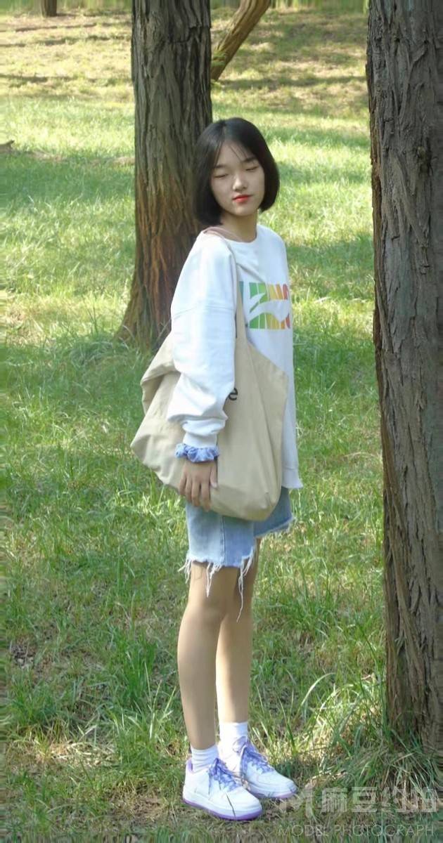 清新模特