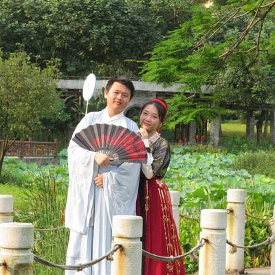 汉服模特